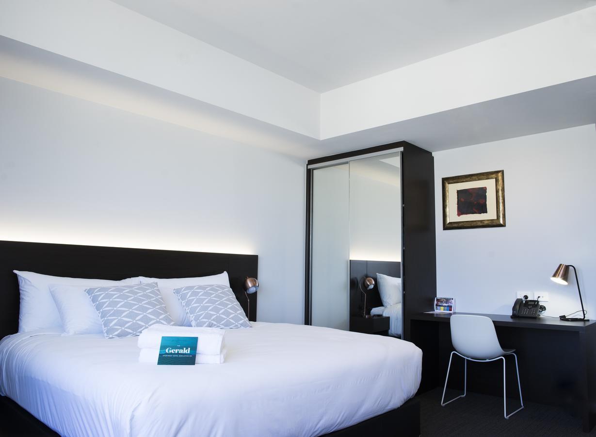 The Gerald Apartment Hotel Geraldton Exterior photo